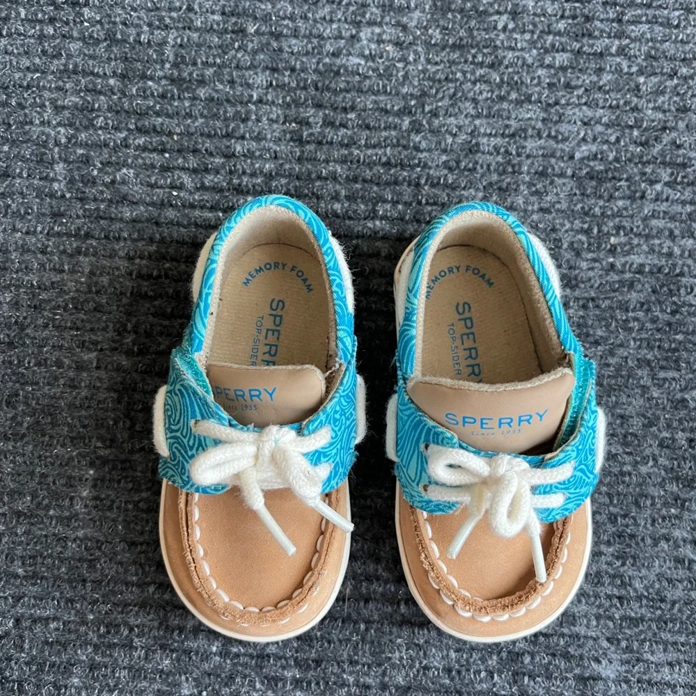 Sperry Intrepid Crib Jr Boat Shoes Infant 4M Tan Blue Leather Wave Pattern